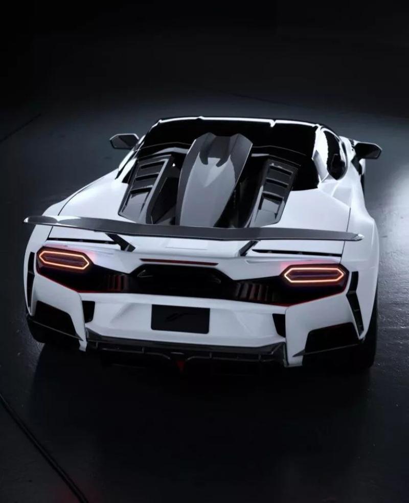 Lamborghini, такой, знаете, немного сдержанный,…