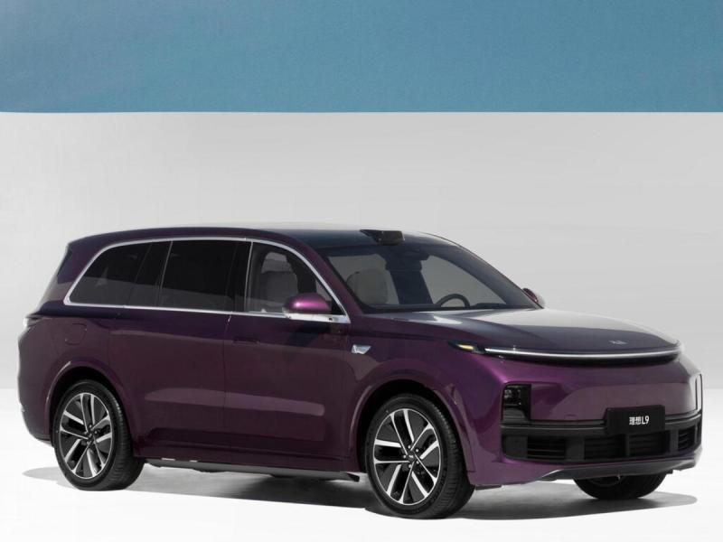 «Автостат»: продажи премиальных автомобилей в…