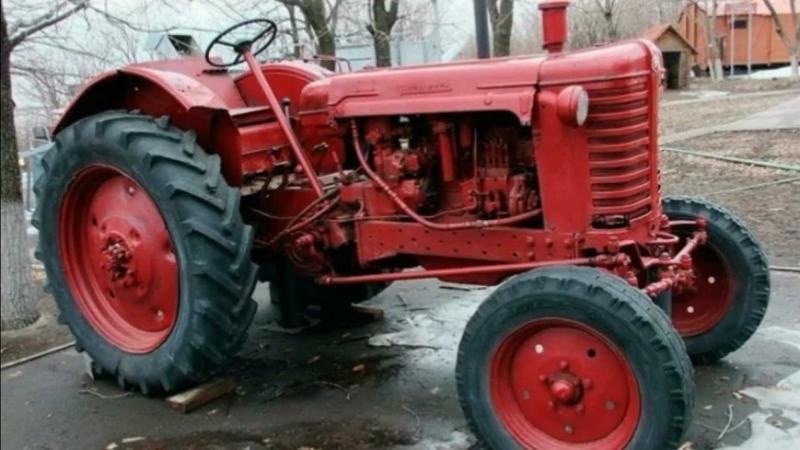 Дебютный серийный трактор МТЗ-2 Беларус сошел с…