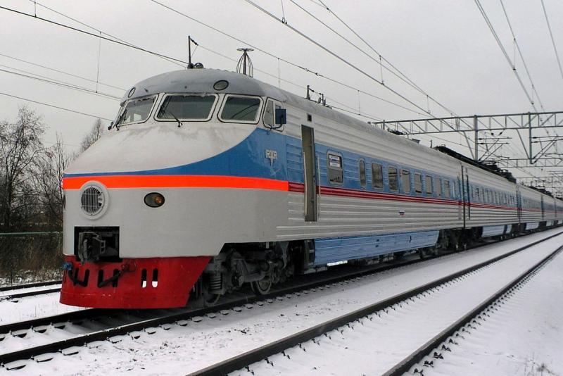 Советский электропоезд ЭР-200 – рекордсмен,…