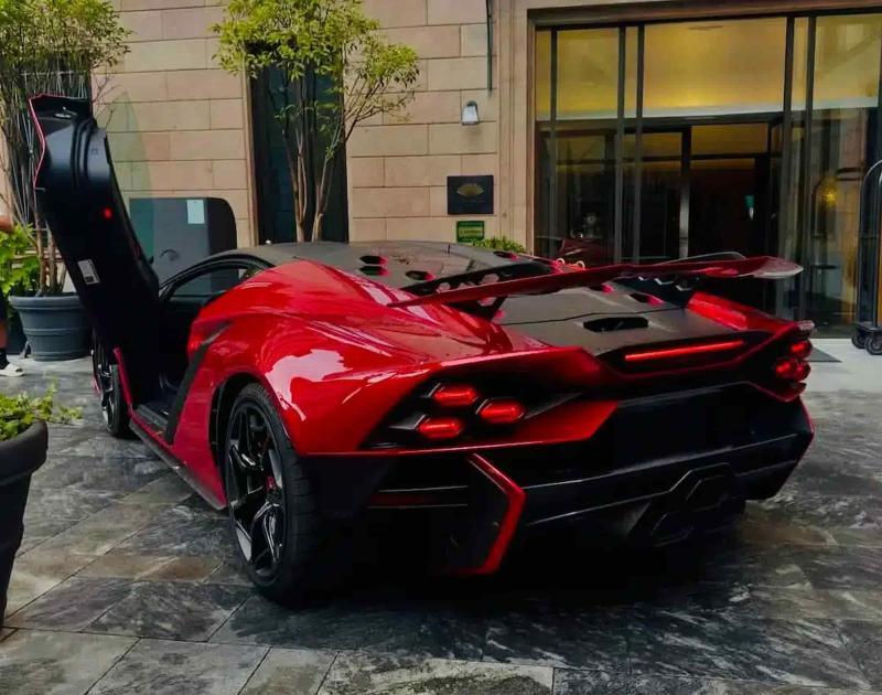 Lamborghini Invencible (
