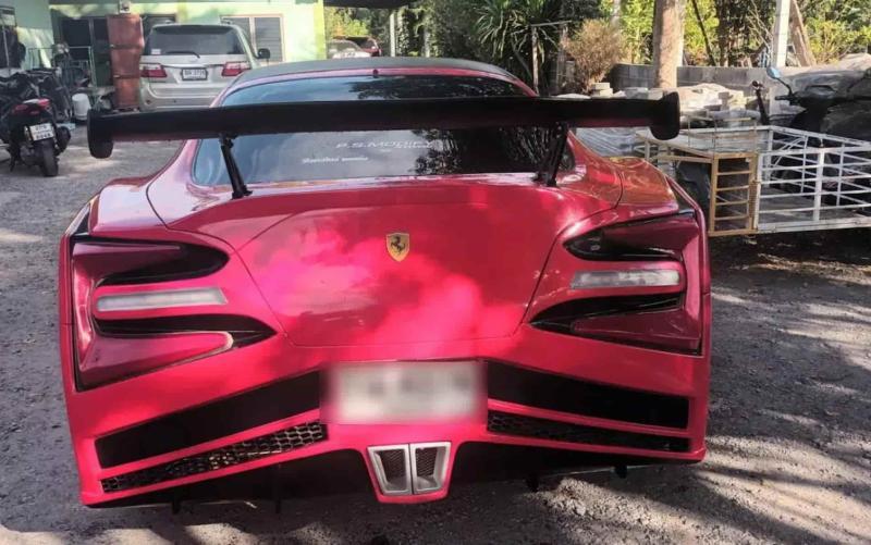 Реплика Ferrari F12 Berlinetta из Таиланда