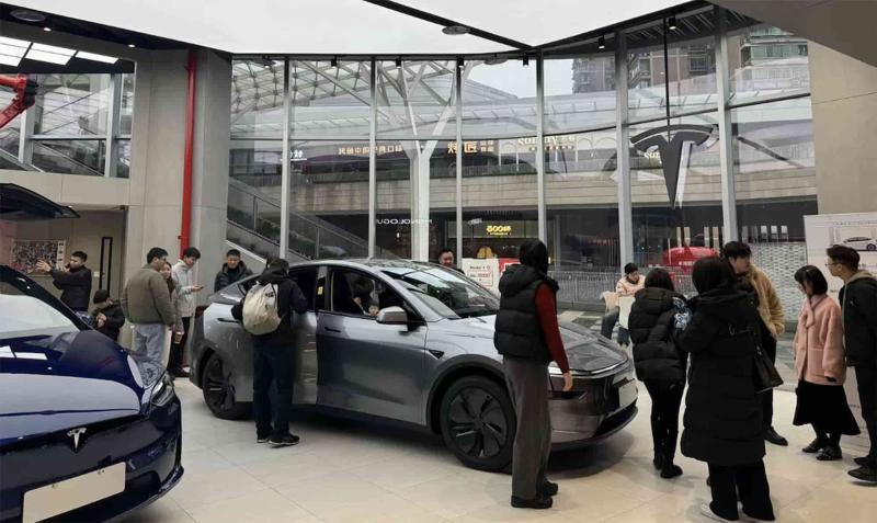 Обновленная Tesla Model Y (Weibo)