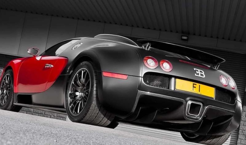Bugatti Veyron SuperSport с номером F1…