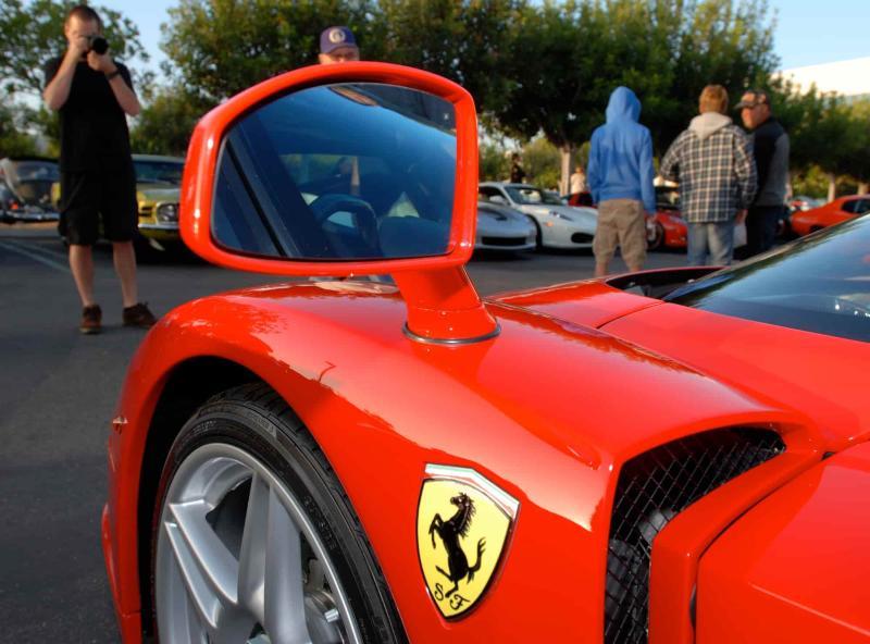 Наружное зеркало Ferrari Enzo