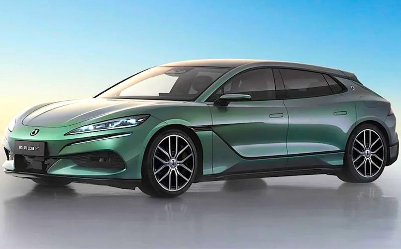 Конкурент Zeekr 001 от BYD спас жизнь своему…