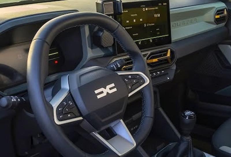 Интерьер Renault Duster 3 поколения