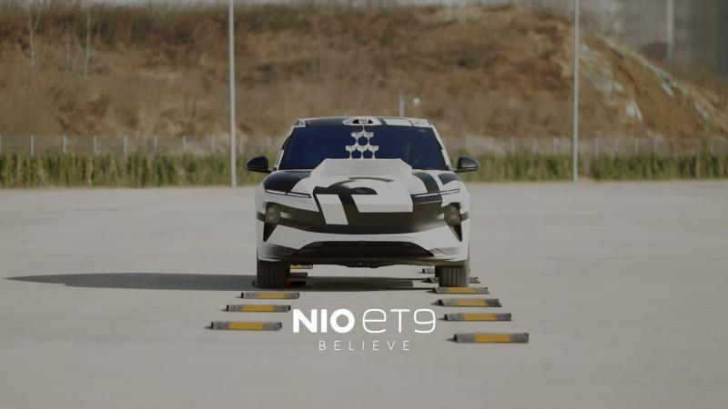 Nio ET9 с проактивной подвеской