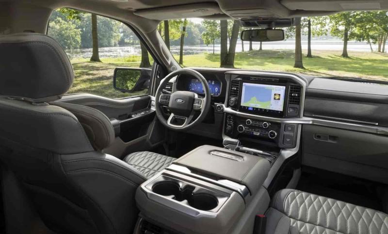 Интерьер Ford F-150