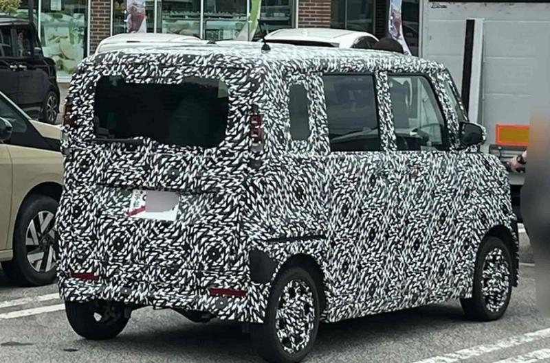 Прототип нового Nissan Roox