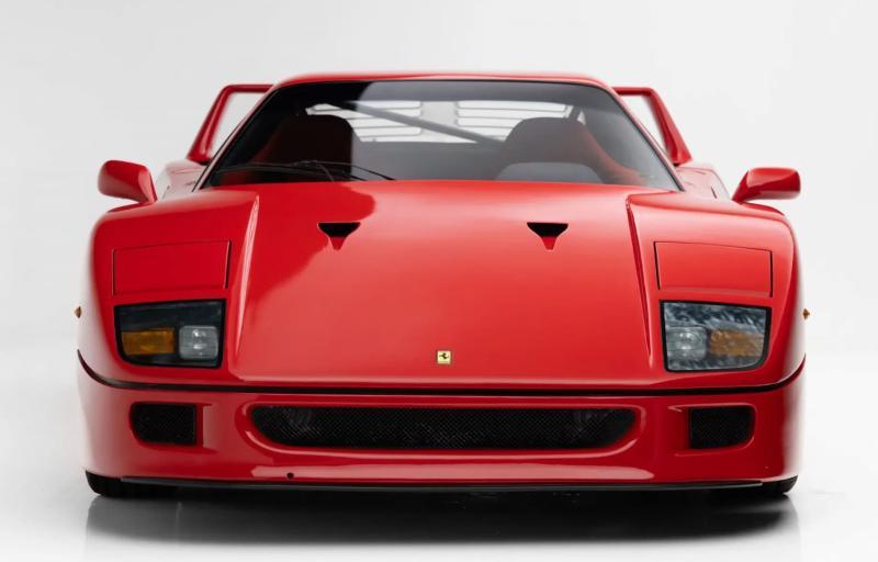 Культовую Ferrari F40 с пробегом 360 км без…