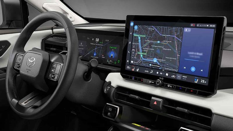 Салон нового поколения Toyota RAV4 с…
