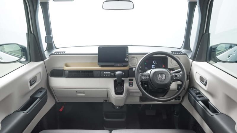 Интерьер Honda N-Box