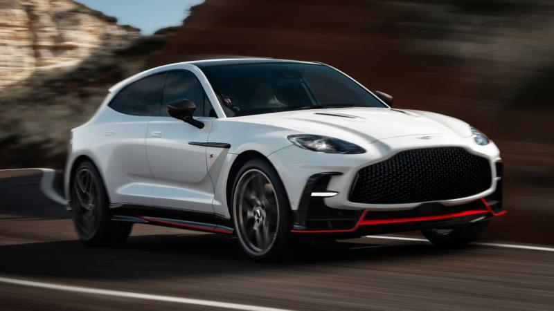 Aston Martin DBX S