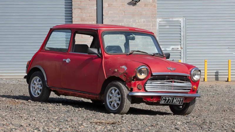 Mini из шоу Top Gear, выставленный на торги в…