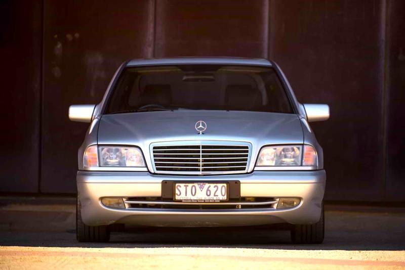 Не продавать: названы автомобили из 90-х, которые…