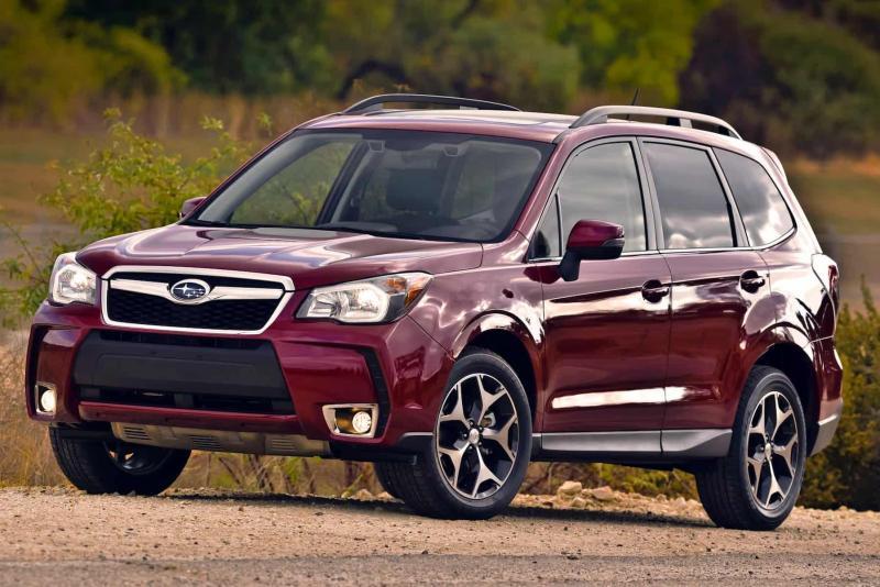 Subaru Forester 2016 года выпуска
