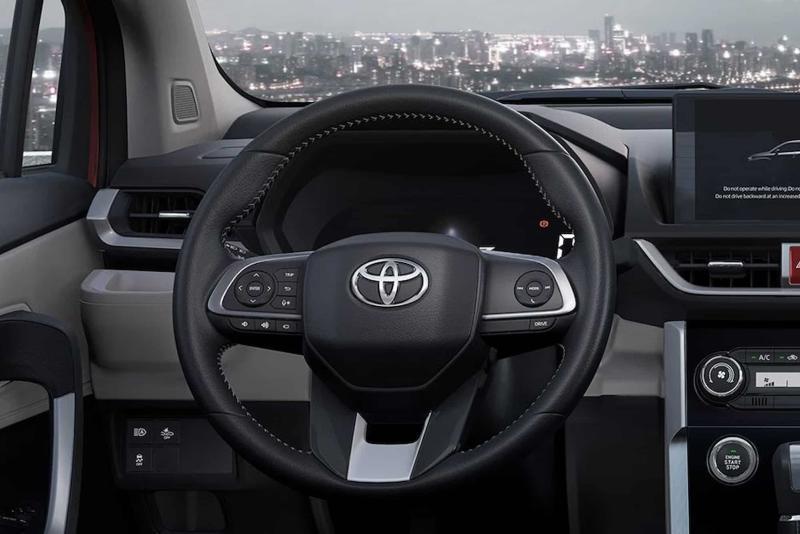 Интерьер Toyota Veloz
