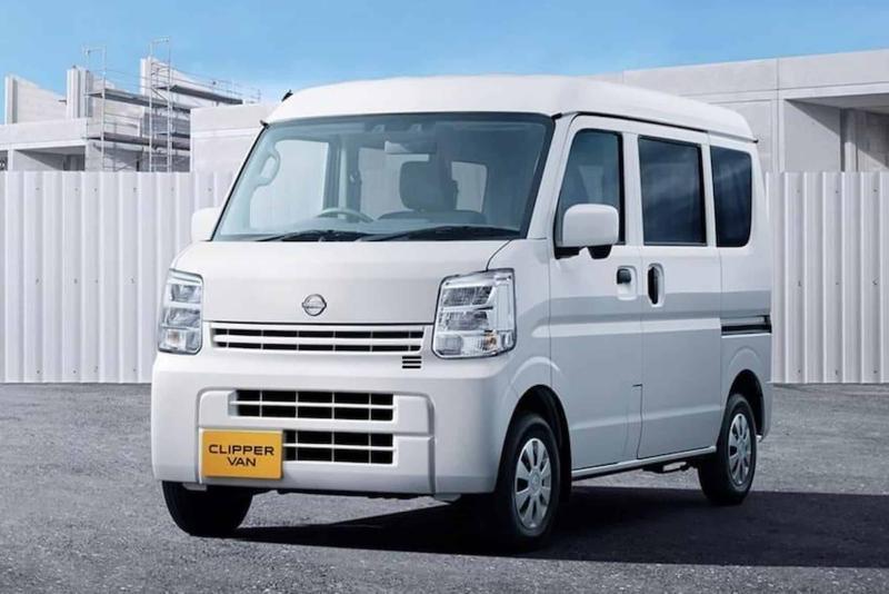 Коммерческий минивэн Nissan Clipper Van