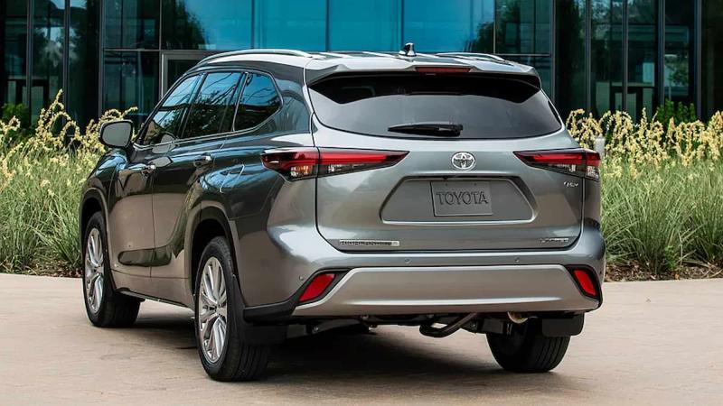 Toyota Highlander 2025