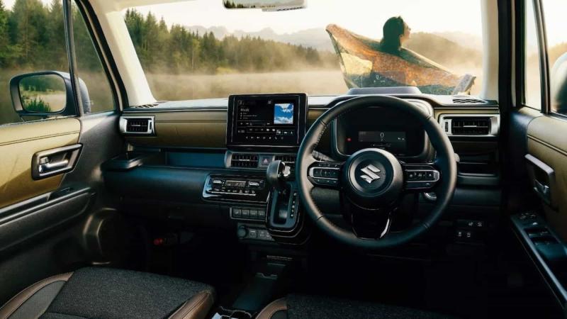 Интерьер Suzuki Xbee 2025