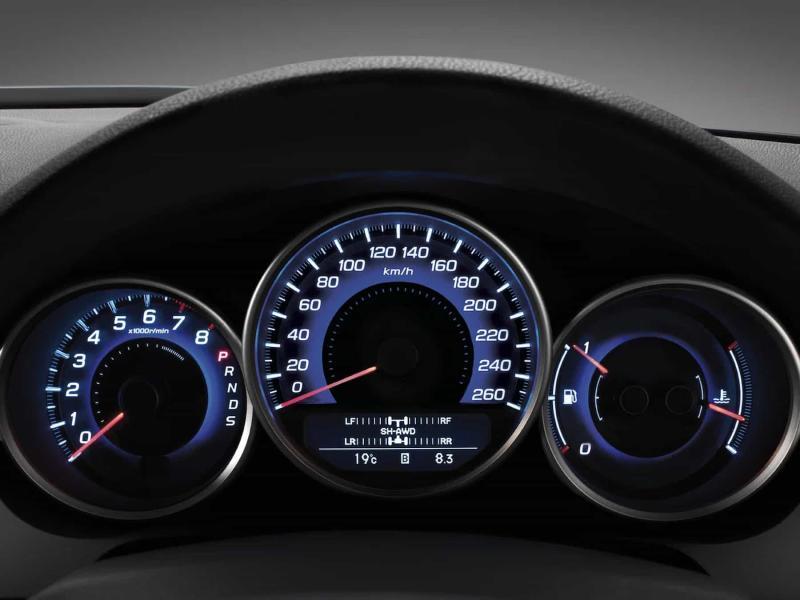 Приборная панель Honda Legend 4 поколения