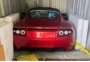 Три новых Tesla Roadster простояли в контейнере 10 лет: теперь их…