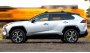Открыть статью В Россию привезли новую партию кроссоверов Toyota с очень…