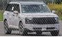 Открыть новость Второе поколение Hyundai Palisade начало сбрасывать камуфляж