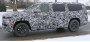 На тестах замечен внедорожник Jeep Wagoneer с огромной колесной базой