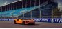 Бразильский автогонщик Бруно Сенна берет McLaren Artura на круг по…