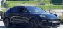 Электрическую версию кроссовера Porsche Macan покажут в этом месяце