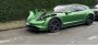 Этот Porsche Taycan остался без фар - их украли