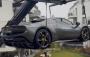 Молодой миллионер нанял кран, чтобы поднять свой Ferrari на балкон.…