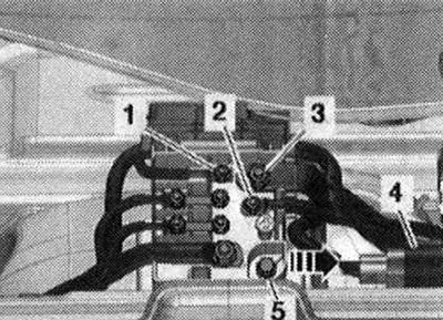 Отвернуть гайки -1...3- эл. проводов. Извлечь эл.…