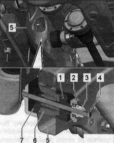 Навернуть гайку -3346/3- на ходовой винт -3346/2-…