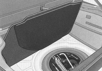 Комплект инструмента, домкрат и тягово–сцепное…