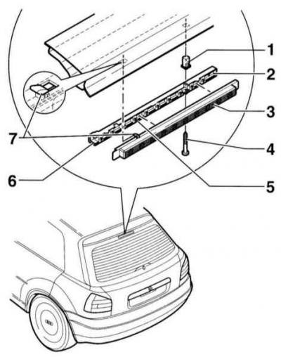 2. Расстыкуйте разъем –6–.