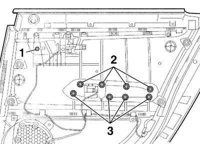 3. Выверните винты с (1) по (3) с обратной…