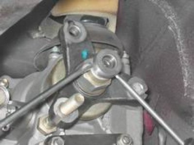 7. Завернув на несколько оборотов гайку,…
