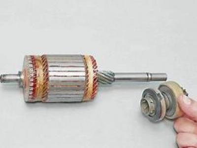 19. Снимаем с вала якоря ограничительное кольцо и…