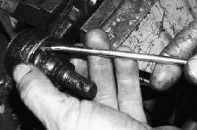 15. Снимите защитный чехол.