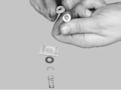 37. …шайбу…