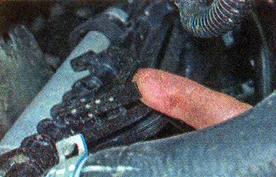 9. Аналогичным образом отсоединяем кожух…