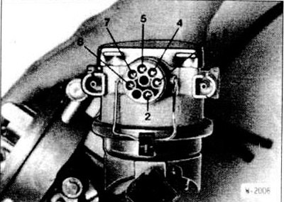 После этого снять провод с контакта 3. При этом клапан закрывается.