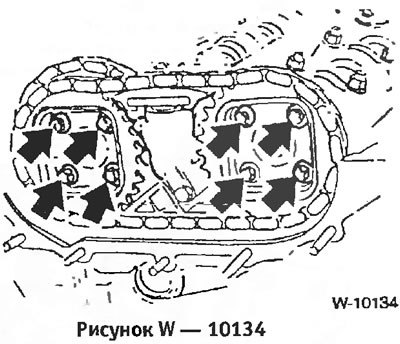 Отвернуть цепные звездочки и снять их вместе с…