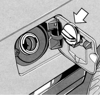 Для того, чтобы снова закрыть пробку топливного бака, наденьте ее на горловину и завинтите до упора…