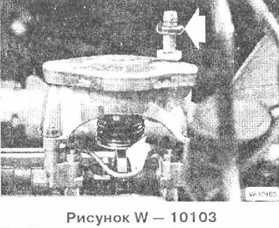 Поставить вакуумный насос так, чтобы патрубок был…