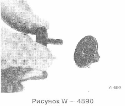Для освобождения распорных зажимов внутренней…