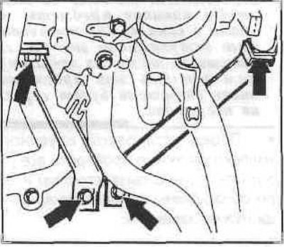 Открутите от впускного коллектора направляющую…
